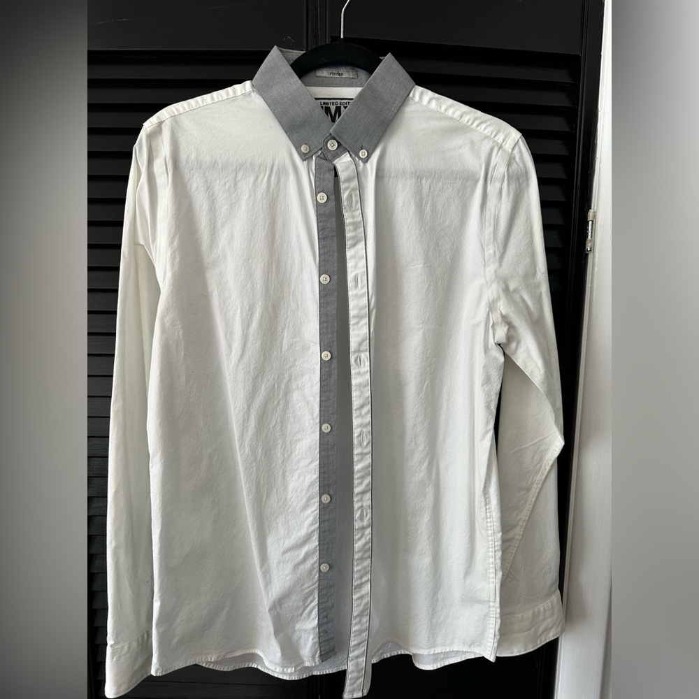 Express 1MX Slim Fit Dress shirt size M